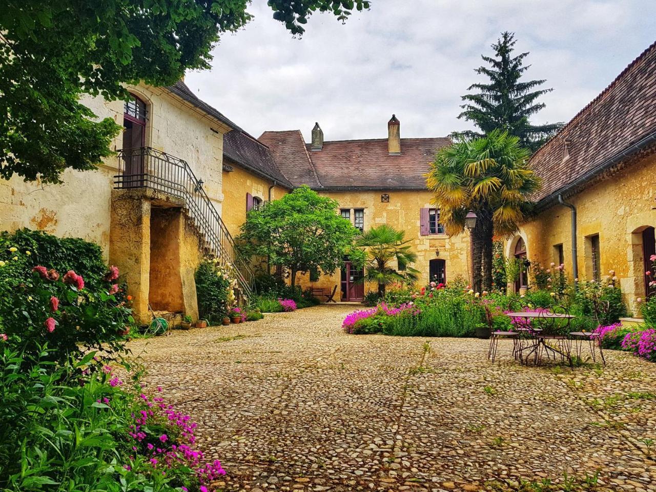 Hotel La Bastide du Roy Villamblard Exterior foto